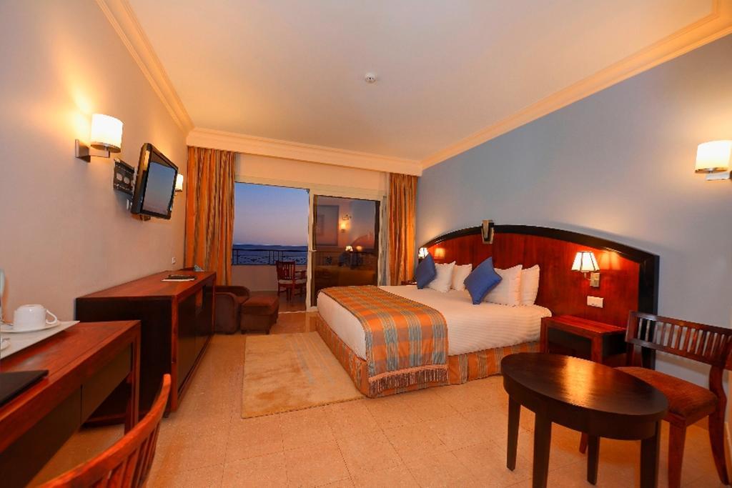 Stella Di Mare Beach Hotel & Spa Sharm el-Sheikh Exterior photo A room at the hotel