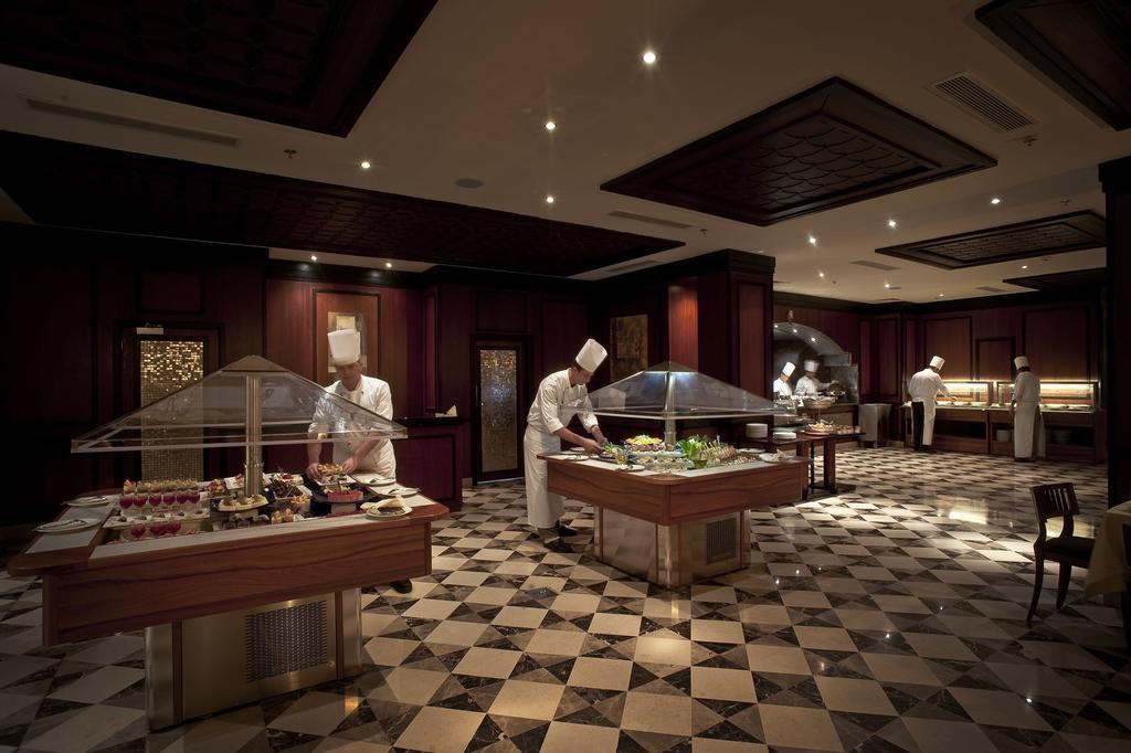 Stella Di Mare Beach Hotel & Spa Sharm el-Sheikh Exterior photo The buffet at the hotel