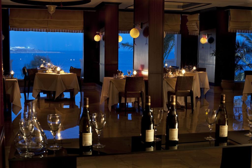 Stella Di Mare Beach Hotel & Spa Sharm el-Sheikh Exterior photo The restaurant at the hotel